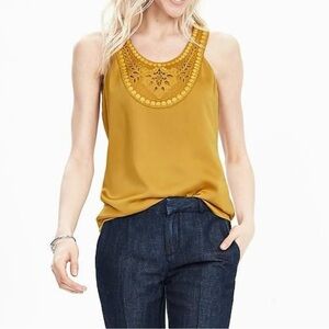 Banana Republic Womens Satin Embroidered Tank Top Sz Small Yellow Eyelet Lined
